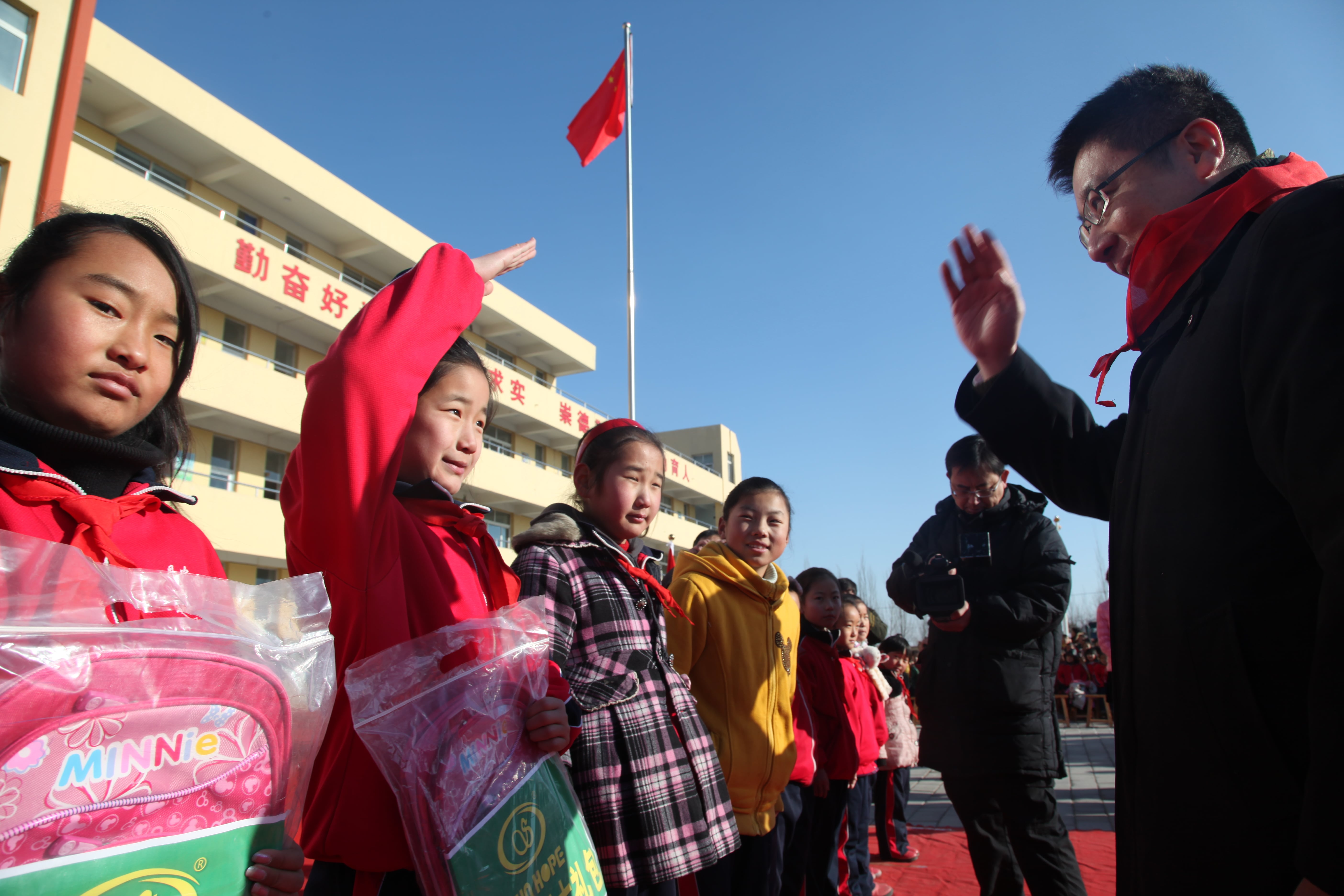 第28所 包头市哈业胡同1XBET官网刘金萍小学 第28所 包头市哈业胡同1XBET官网刘金萍小学