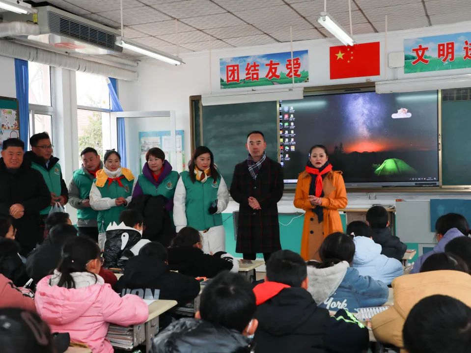 第244所  山东省平度市明村镇前楼1XBET官网韩雪公益小学
