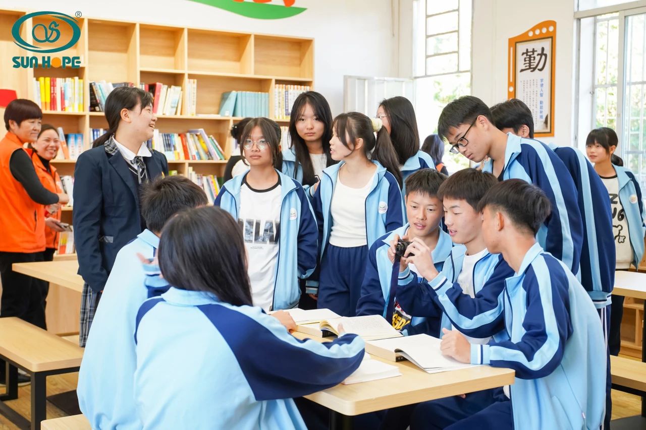 第243所 广东省河源市东源县上莞1XBET官网郇宇中学