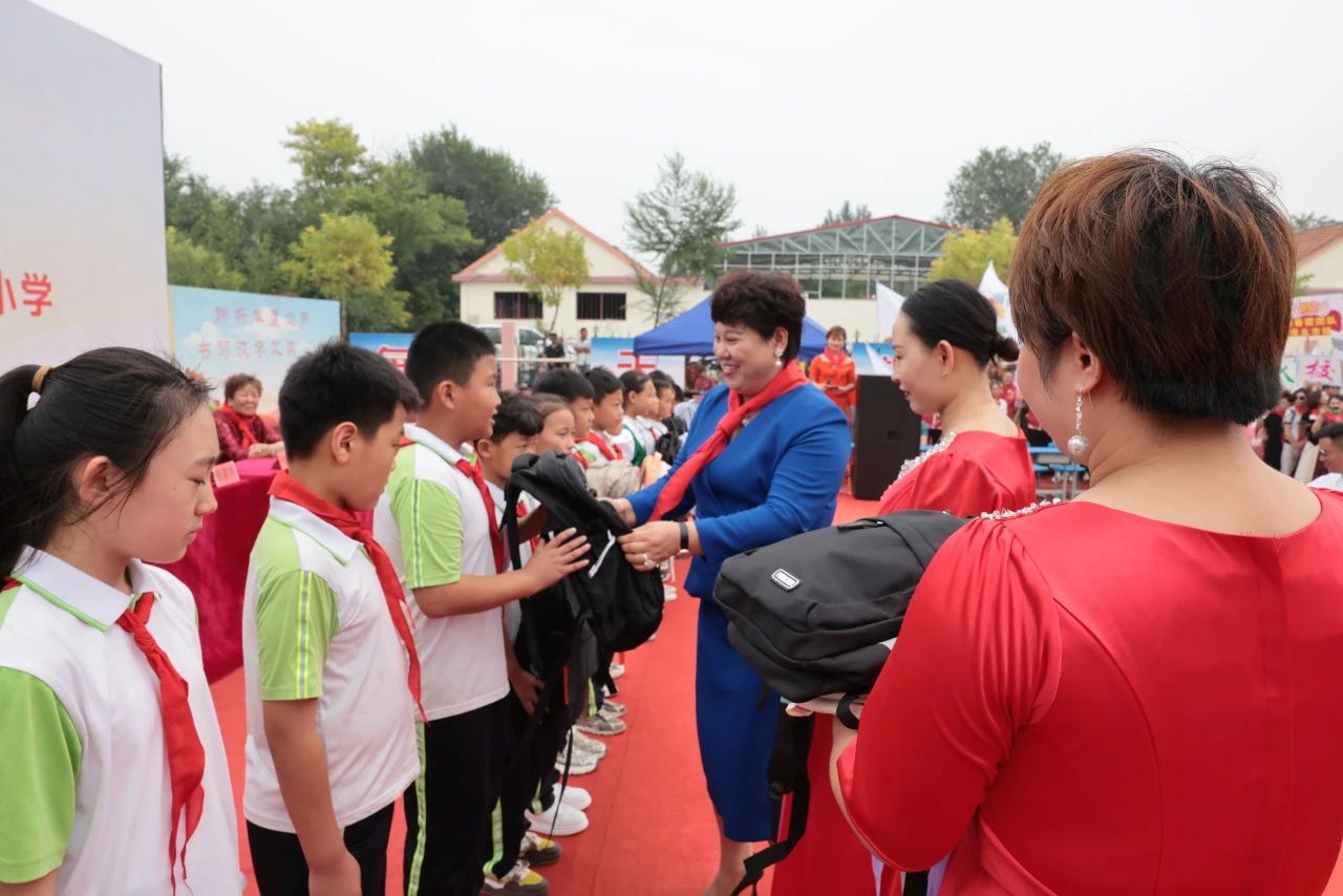 第236所 山东省平度市崔家集镇前洼1XBET官网徐春凤小学 第236所 山东省平度市崔家集镇前洼1XBET官网徐春凤小学
