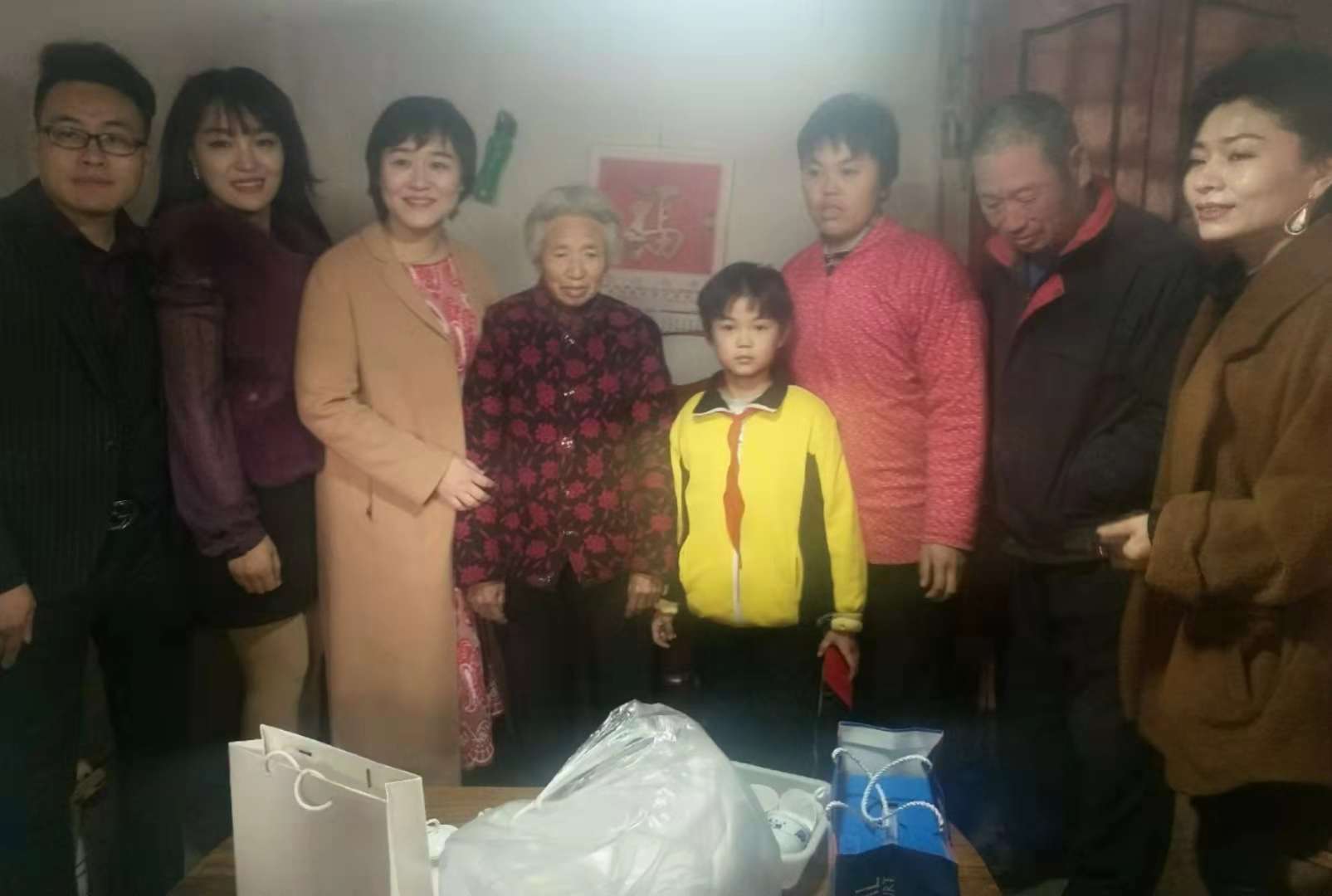 第183所 泰安市岱岳区良庄镇1XBET官网李娜小学