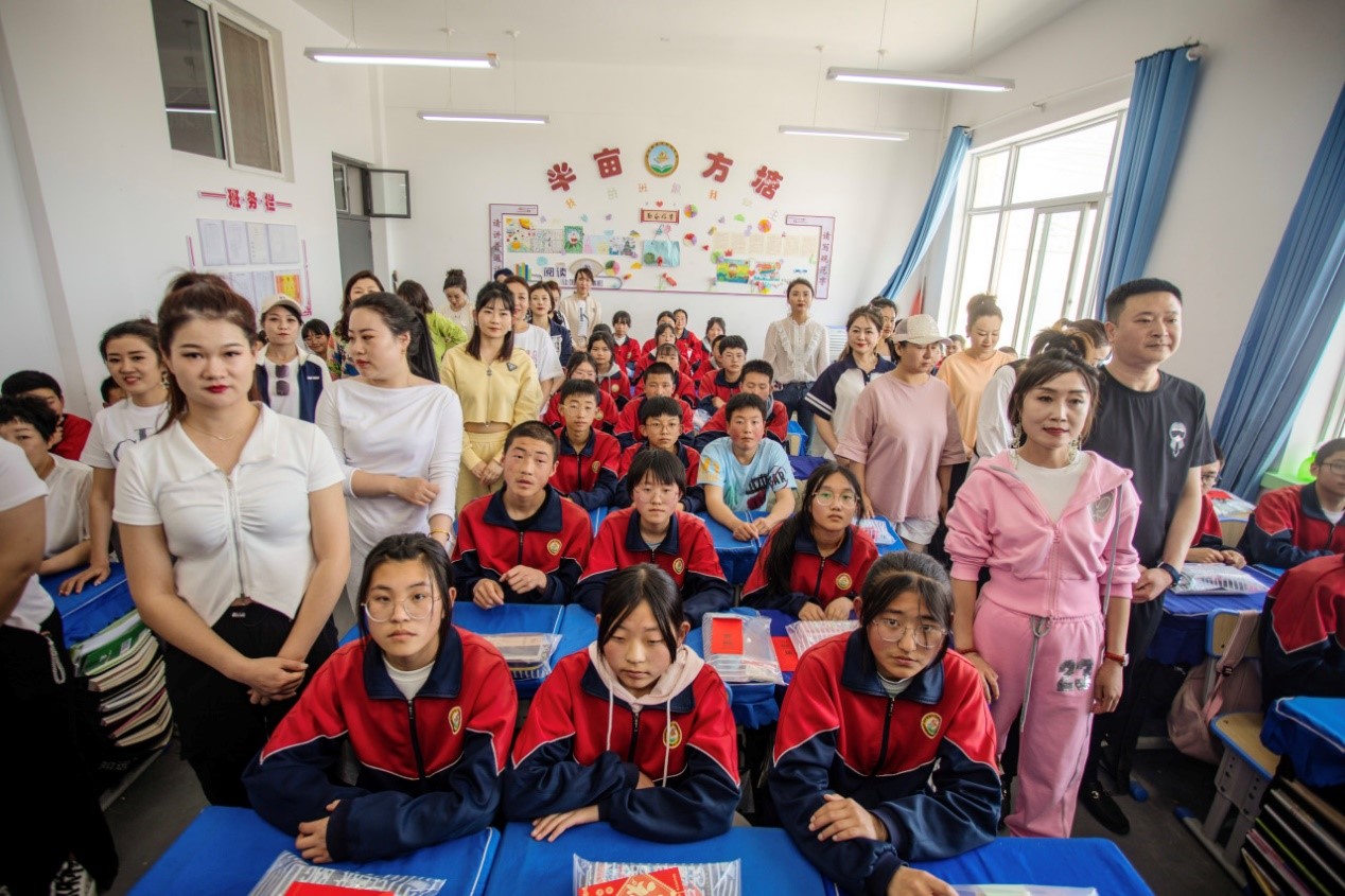 第232所  甘肃省定西市临洮县连湾1XBET官网王丽杰初级中学