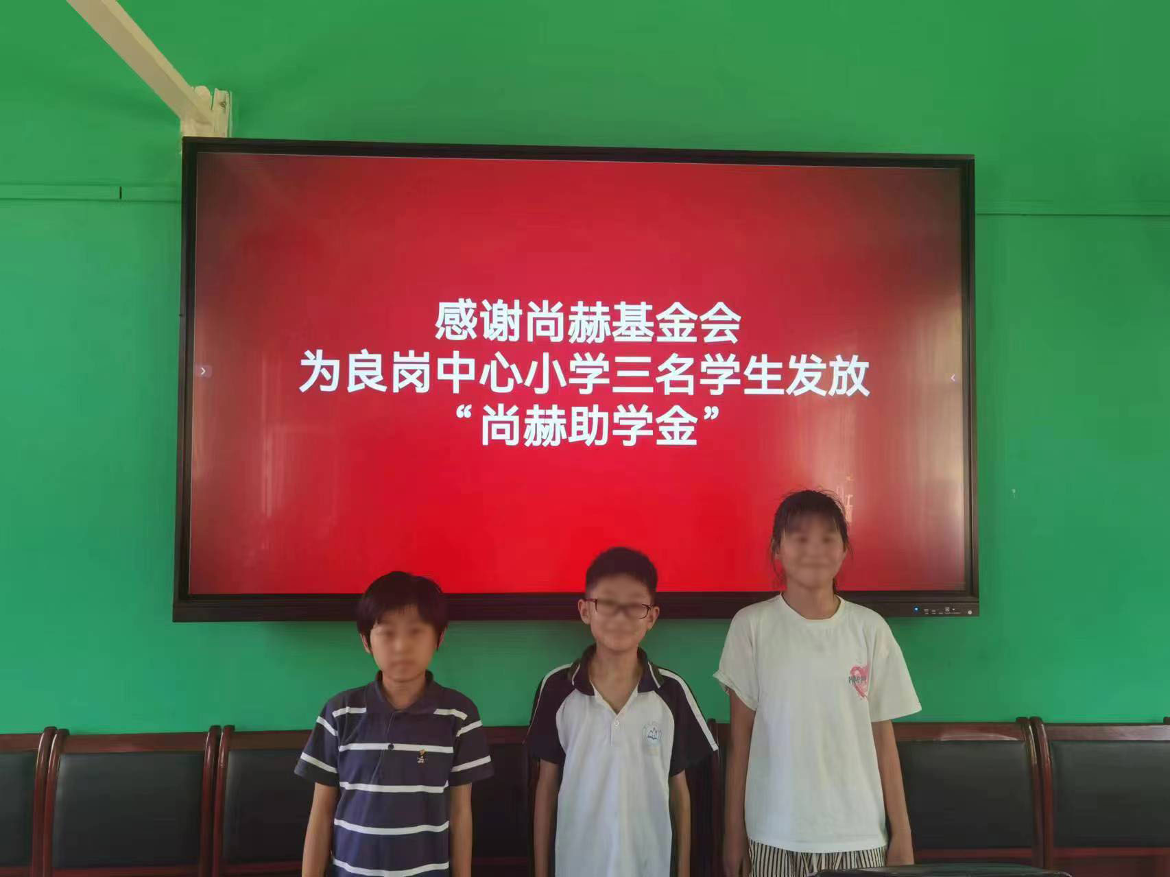 让爱延续，从未间断 | 1XBET官网公益季暖心回访
