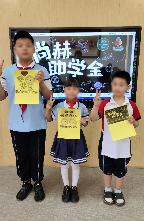让爱延续，从未间断 | 1XBET官网公益季暖心回访