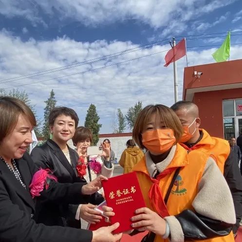 第216所 代县阳明堡镇东关1XBET官网刘小梅学校 第216所 代县阳明堡镇东关1XBET官网刘小梅学校