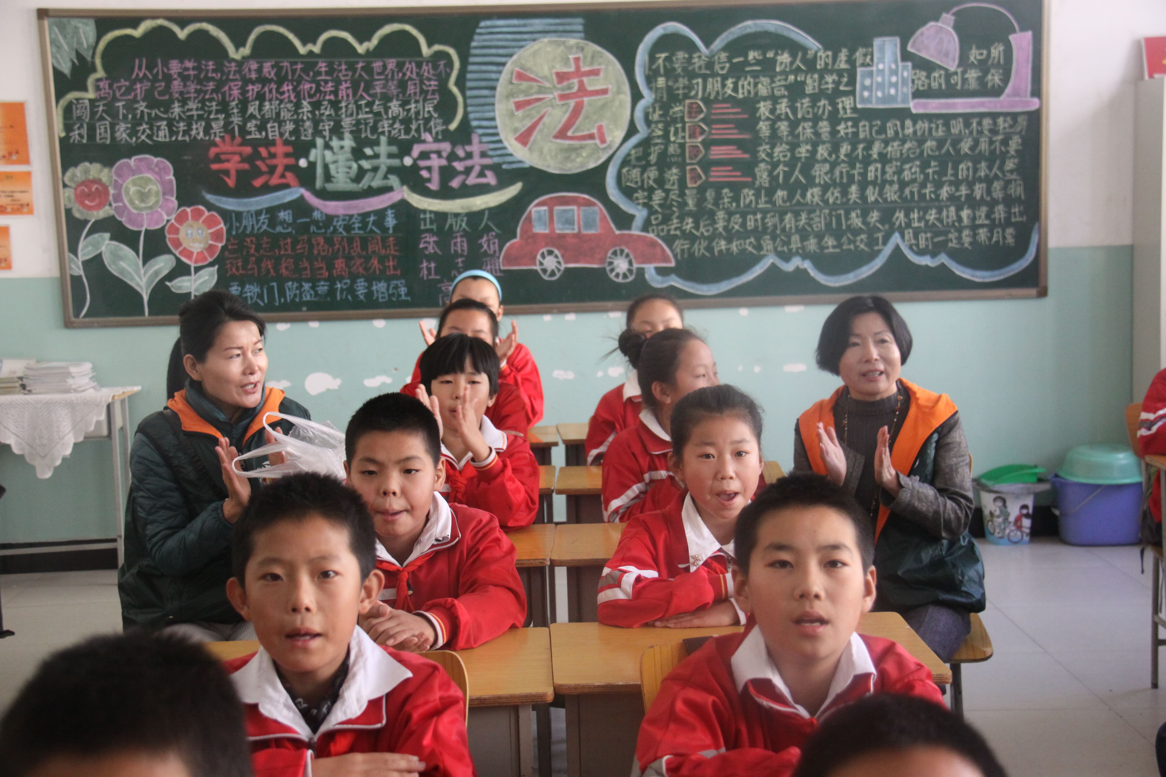 第33所 包头市九原区1XBET官网董丽萍沙河第六小学