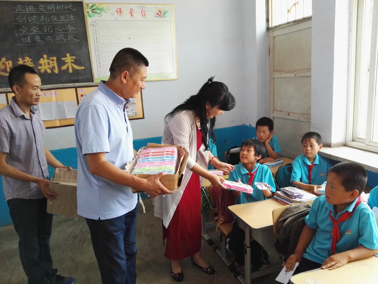 第57所  辽宁省葫芦岛市建昌县娘娘庙乡1XBET官网张越小学