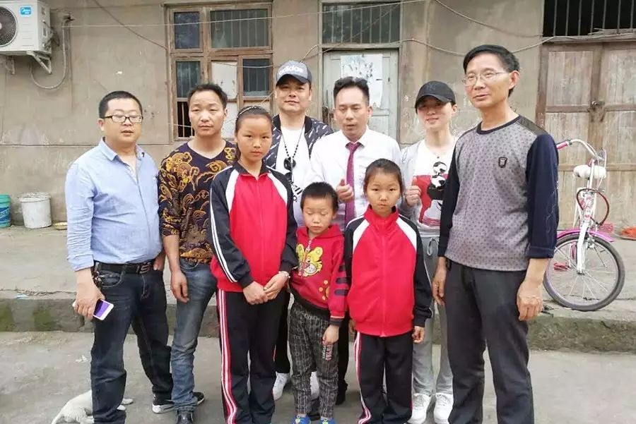 第80所 仁寿县天峨镇复合1XBET官网唐源小学
