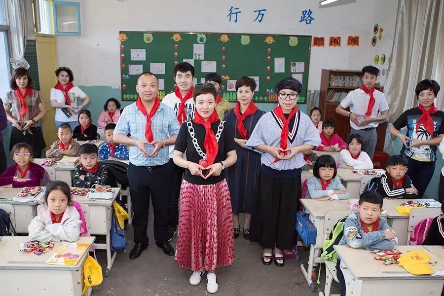 第81所 衢州市龙游县官潭福和1XBET官网万宝雪小学 第81所 衢州市龙游县官潭福和1XBET官网万宝雪小学