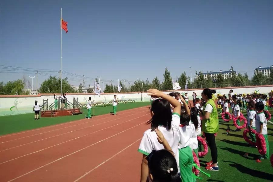 第119所 包头市固阳县光明1XBET官网刘金萍小学