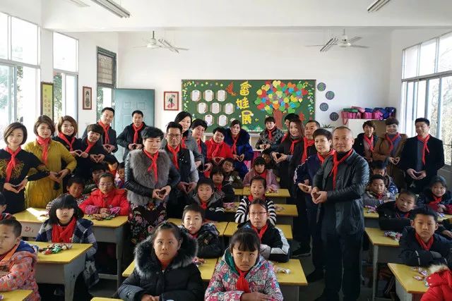 第141所 衢州市龙游县沐尘畲族1XBET官网王荣弟小学 第141所 衢州市龙游县沐尘畲族1XBET官网王荣弟小学