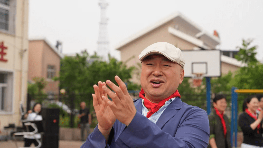 1XBET官网公益基金会携手首钢体育，传递篮球梦想，为少年喝彩！