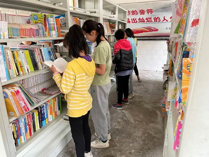  第221所   四川省绵阳市盐亭县永泰镇与可1XBET官网周玲艳小学