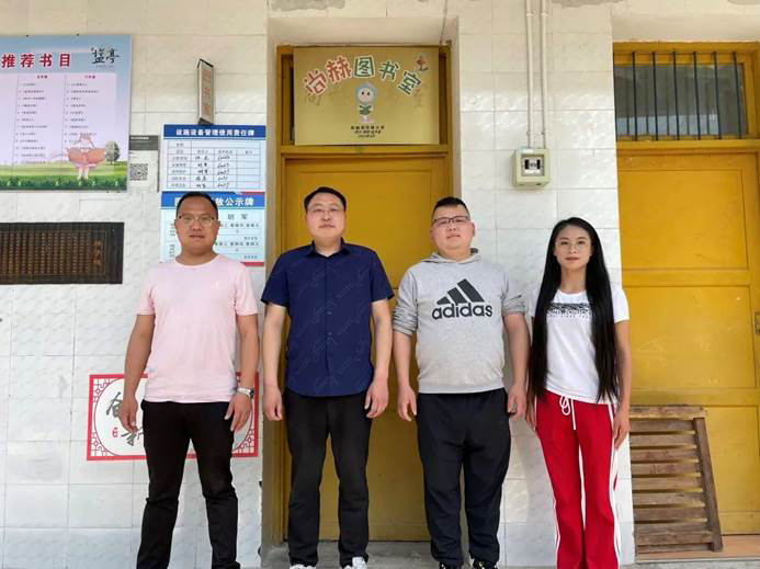  第221所   四川省绵阳市盐亭县永泰镇与可1XBET官网周玲艳小学