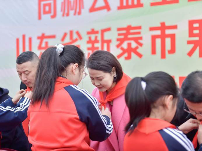 第242所 山东省新泰市果都镇1XBET官网王茹小学