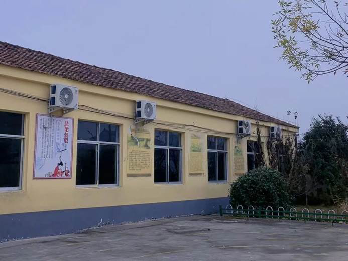 第240所 河南省商丘市夏邑县骆集乡中班口1XBET官网祝红红小学
